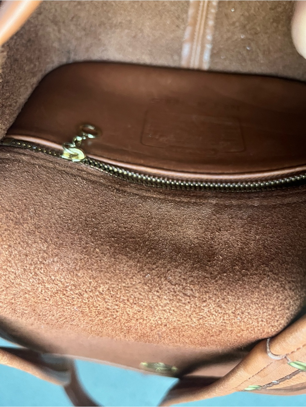 Vintage Coach  Chestnut Brown Leather Saddle Crossbody with Gold Turnlock - Picture 6 of 7